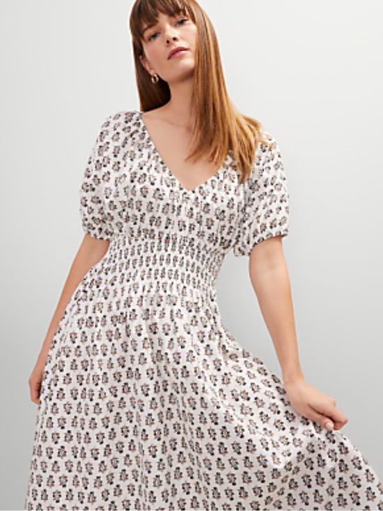 Ann Taylor Dresses & Skirts - Ann Taylor Floral Smocked Puff Sleeve Midi Dress, Size 4, NWT